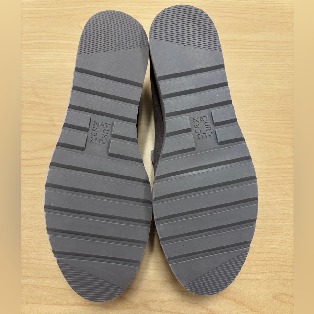 Naturalizer Women’s Suede Slip-On Loafers - Picture 4 of 7